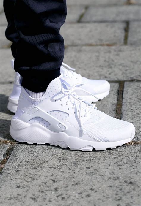 fake nike huaraches white|all white nike huarache men.